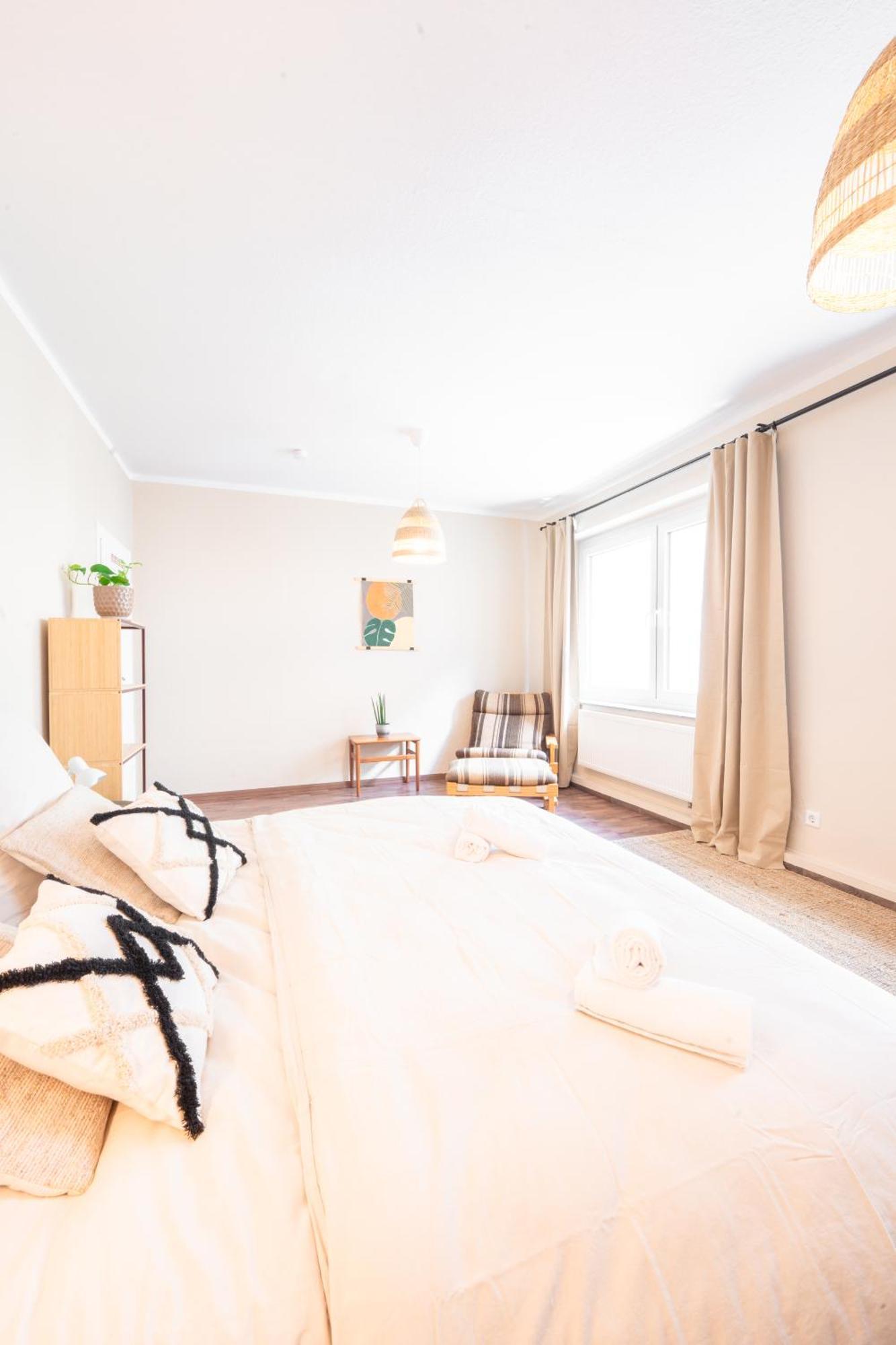 -Super Zentrales Zimmer- Direkt An Der Lutter! บีเลอเฟล์ด ภายนอก รูปภาพ